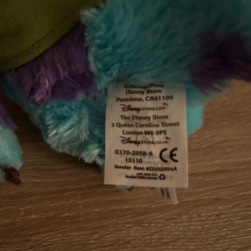 Disney Store Sully Monsters University 8” Plush Wearing OK Fraternity Shirt - Picture 8 of 11